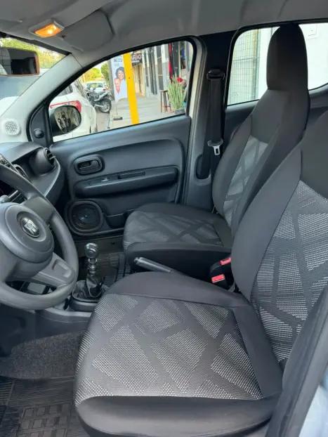 FIAT Mobi 1.0 4P FLEX DRIVE FIRE FLY, Foto 15