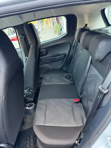 FIAT Mobi 1.0 4P FLEX DRIVE FIRE FLY, Foto 16