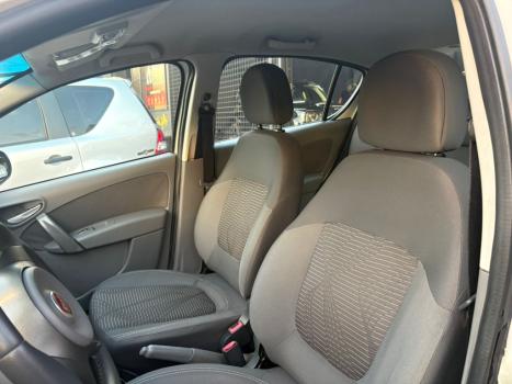 FIAT Palio 1.4 4P FLEX ATTRACTIVE, Foto 3