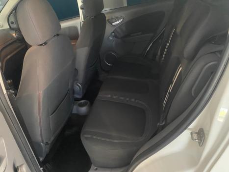 FIAT Palio 1.6 16V 4P FLEX ESSENCE, Foto 7