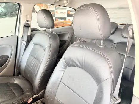 FIAT Punto 1.4 4P ATTRACTIVE FLEX, Foto 5