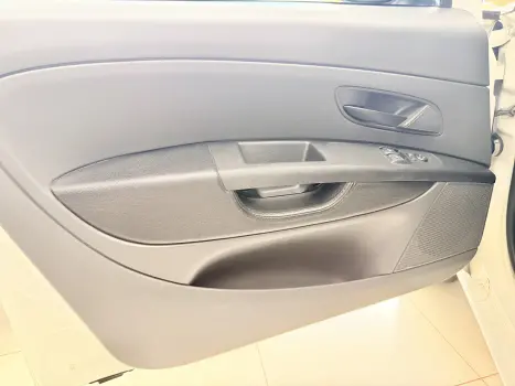 FIAT Punto 1.4 4P ATTRACTIVE FLEX, Foto 11