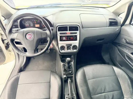 FIAT Punto 1.4 4P ATTRACTIVE FLEX, Foto 10