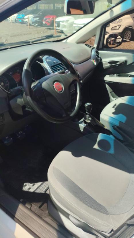 FIAT Punto 1.4 4P FLEX ATTRACTIVE ITALIA, Foto 7