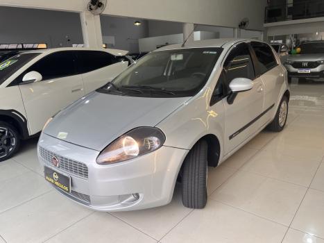 FIAT Punto 1.4 FLEX 4P, Foto 3