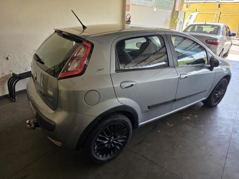 FIAT Punto 1.6 16V 4P SP FLEX, Foto 11 FIAT Punto 1.6 16V 4P SP FLEX, Foto 11