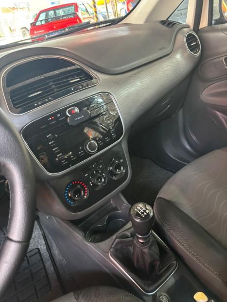 FIAT Punto 1.6 16V 4P ESSENCE FLEX, Foto 15