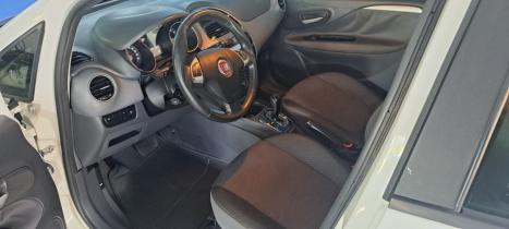 FIAT Punto 1.6 16V 4P FLEX ESSENCE DUALOGIC AUTOMATIZADO, Foto 3