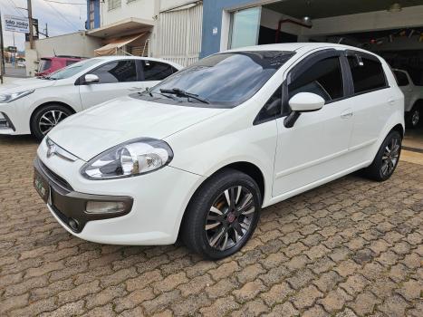 FIAT Punto 1.6 16V 4P ESSENCE FLEX, Foto 1