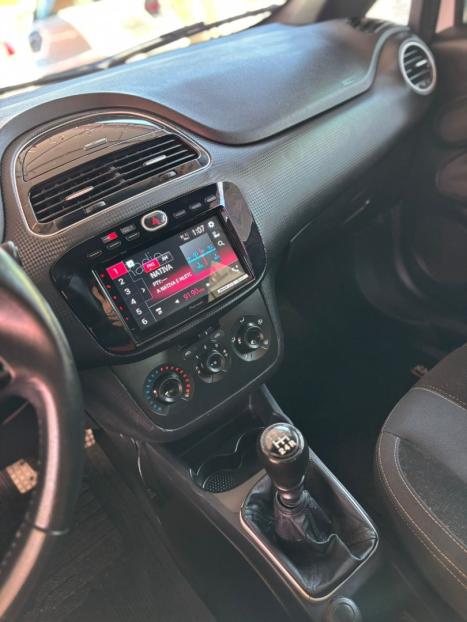 FIAT Punto 1.8 16V 4P BLACKMOTION FLEX, Foto 14