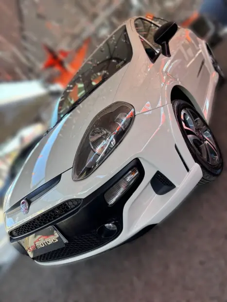 FIAT Punto 1.8 16V 4P BLACKMOTION FLEX, Foto 4