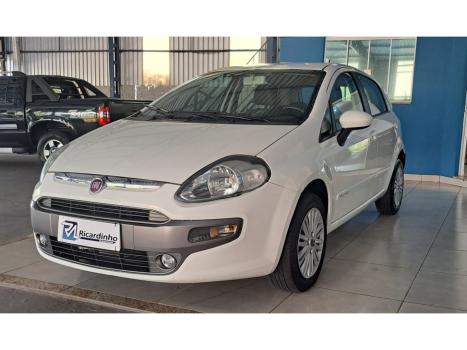 FIAT Punto 1.8 16V 4P FLEX ESSENCE DUALOGIC AUTOMATIZADO, Foto 3