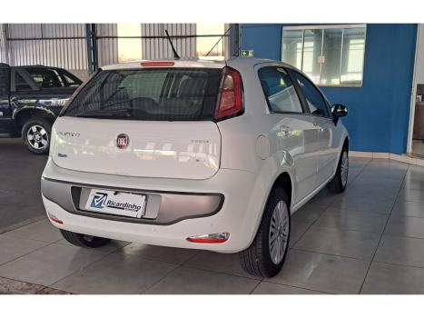 FIAT Punto 1.8 16V 4P FLEX ESSENCE DUALOGIC AUTOMATIZADO, Foto 5