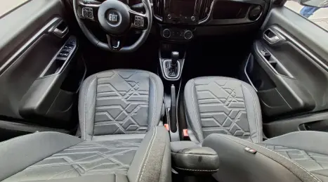 FIAT Strada 1.3 4P FIREFLY FLEX VOLCANO CABINE DUPLA AUTOM�TICO, Foto 14