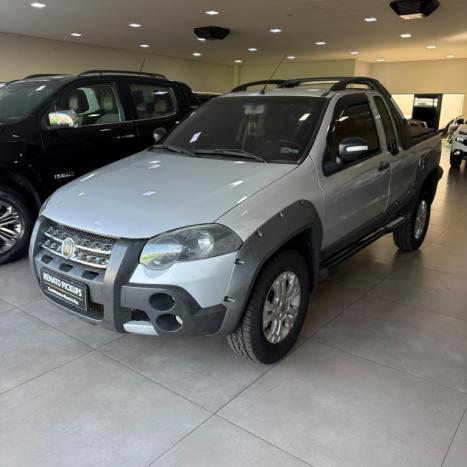 FIAT Strada 1.8 16V FLEX ADVENTURE CABINE ESTENDIDA, Foto 3