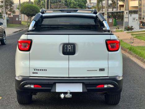 FIAT Toro 1.3 16V 4P FLEX 270 TURBO FREEDOM AUTOM�TICO, Foto 8