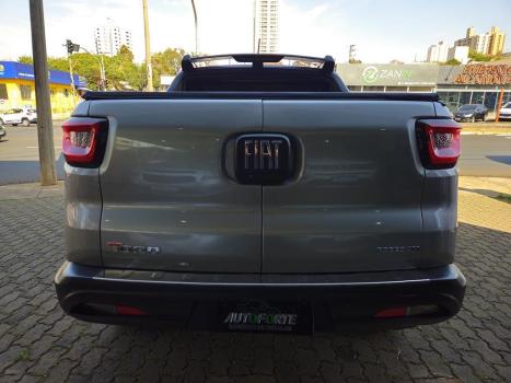 FIAT Toro 1.8 16V 4P FLEX FREEDOM AUTOM�TICO, Foto 4