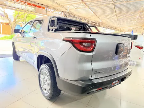 FIAT Toro 1.8 16V 4P ENDURANCE AUTOM�TICO, Foto 4