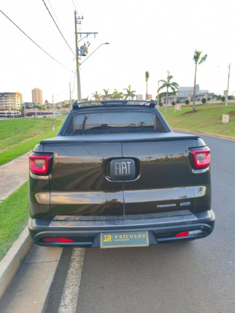 FIAT Toro 1.8 16V 4P FLEX FREEDOM AUTOM�TICO, Foto 11