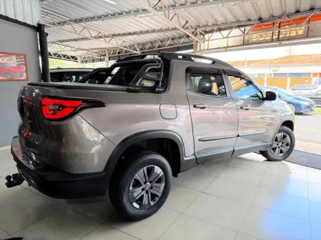 FIAT Toro 1.8 16V 4P FLEX FREEDOM AUTOMÁTICO, Foto 5