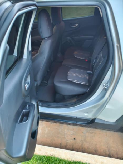 FIAT Toro 1.8 16V 4P FLEX FREEDOM AUTOM�TICO, Foto 7