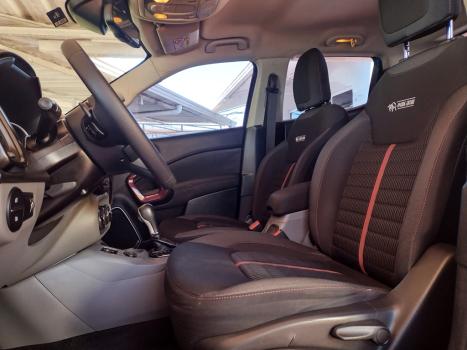 FIAT Toro 1.8 16V 4P FLEX FREEDOM AUTOMÁTICO, Foto 4