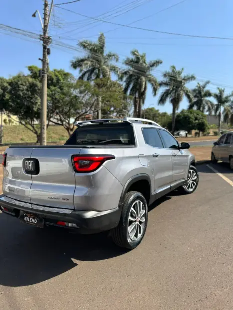 FIAT Toro 2.0 16V 4P VOLCANO 4WD TURBO DIESEL AUTOMÁTICO, Foto 5 FIAT Toro 2.0 16V 4P VOLCANO 4WD TURBO DIESEL AUTOMÁTICO, Foto 5