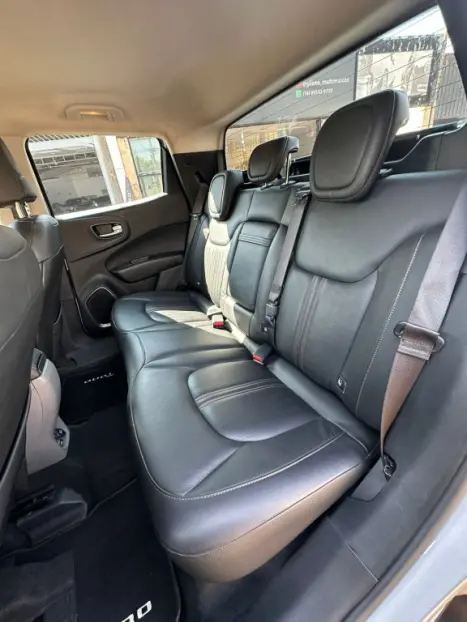 FIAT Toro 2.0 16V 4P VOLCANO 4WD TURBO DIESEL AUTOMÁTICO, Foto 10 FIAT Toro 2.0 16V 4P VOLCANO 4WD TURBO DIESEL AUTOMÁTICO, Foto 10