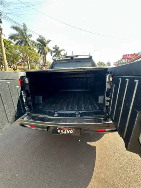 FIAT Toro 2.0 16V 4P VOLCANO 4WD TURBO DIESEL AUTOMÁTICO, Foto 11 FIAT Toro 2.0 16V 4P VOLCANO 4WD TURBO DIESEL AUTOMÁTICO, Foto 11