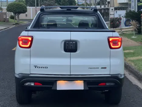 FIAT Toro 2.0 16V 4P FREEDOM TURBO DIESEL, Foto 4