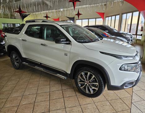 FIAT Toro 2.0 16V 4P VOLCANO 4WD TURBO DIESEL AUTOM�TICO, Foto 2
