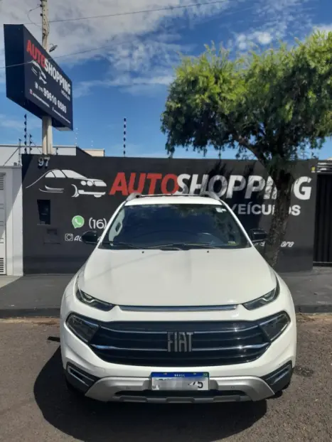 FIAT Toro 2.0 16V 4P VOLCANO 4WD TURBO DIESEL AUTOM�TICO, Foto 2