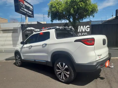 FIAT Toro 2.0 16V 4P VOLCANO 4WD TURBO DIESEL AUTOM�TICO, Foto 4