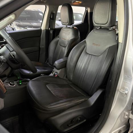 FIAT Toro 2.0 16V 4P VOLCANO 4WD TURBO DIESEL AUTOM�TICO, Foto 9