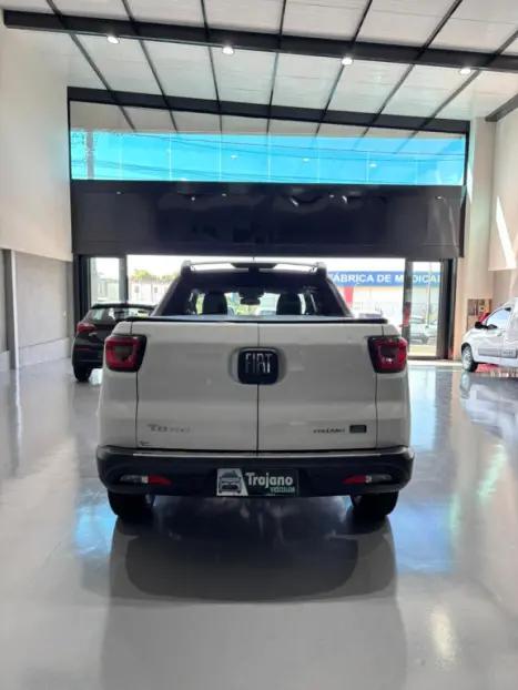FIAT Toro 2.0 16V 4P VOLCANO 4WD TURBO DIESEL AUTOM�TICO, Foto 4