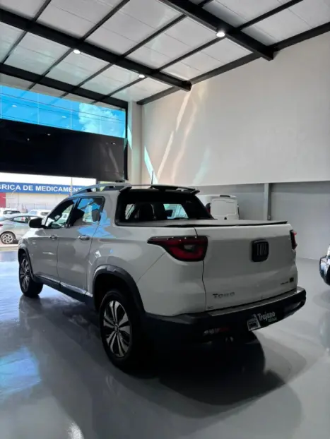 FIAT Toro 2.0 16V 4P VOLCANO 4WD TURBO DIESEL AUTOM�TICO, Foto 5