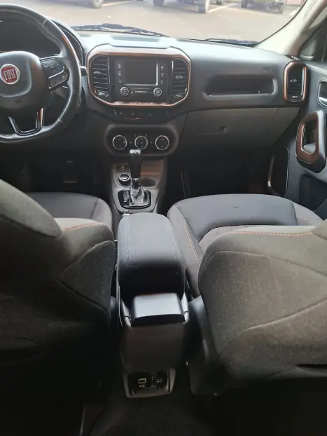 FIAT Toro 2.0 16V 4P VOLCANO 4WD TURBO DIESEL AUTOM�TICO, Foto 11