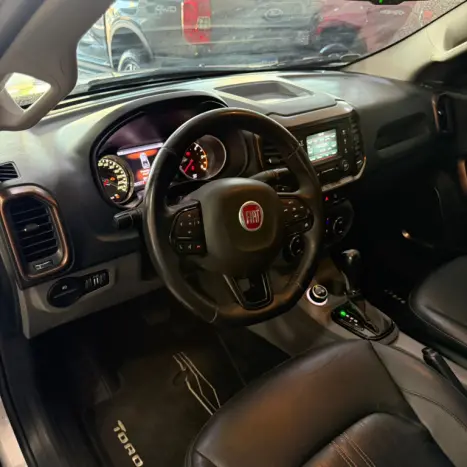 FIAT Toro 2.0 16V 4P VOLCANO 4WD TURBO DIESEL AUTOM�TICO, Foto 12