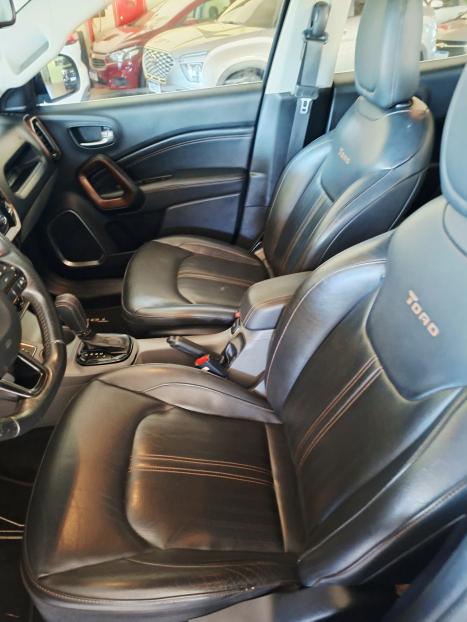 FIAT Toro 2.0 16V 4P VOLCANO 4WD TURBO DIESEL AUTOM�TICO, Foto 9