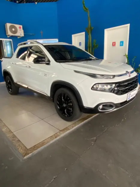 FIAT Toro 2.0 16V 4P VOLCANO 4WD TURBO DIESEL AUTOM�TICO, Foto 1