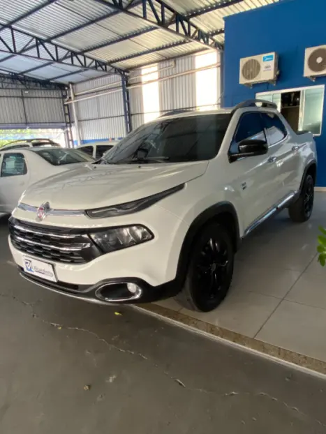 FIAT Toro 2.0 16V 4P VOLCANO 4WD TURBO DIESEL AUTOM�TICO, Foto 2