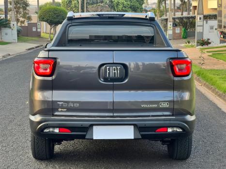 FIAT Toro 2.0 16V 4P VOLCANO 4WD TURBO DIESEL AUTOM�TICO, Foto 4