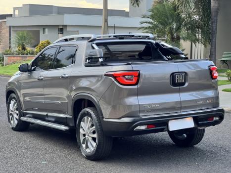 FIAT Toro 2.0 16V 4P VOLCANO 4WD TURBO DIESEL AUTOMÁTICO, Foto 4