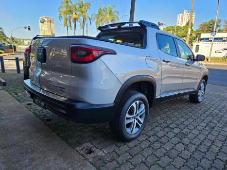 FIAT Toro 2.4 16V 4P FREEDOM MULTIAIR FLEX AUTOM�TICO, Foto 5