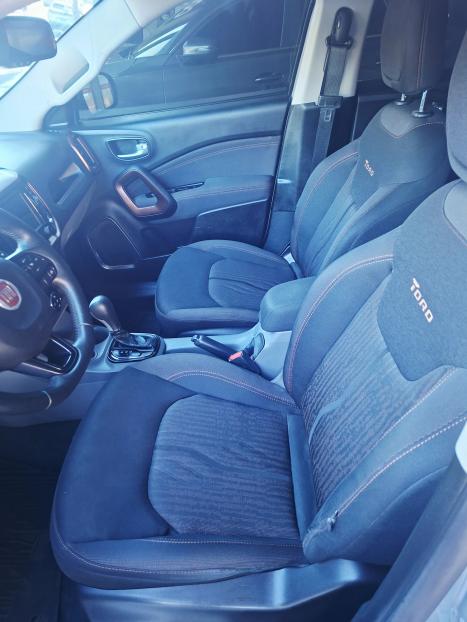 FIAT Toro 2.4 16V 4P FREEDOM MULTIAIR FLEX AUTOM�TICO, Foto 9
