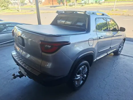 FIAT Toro 2.4 16V 4P MULTIAIR FLEX VOLCANO AUTOM�TICO, Foto 5