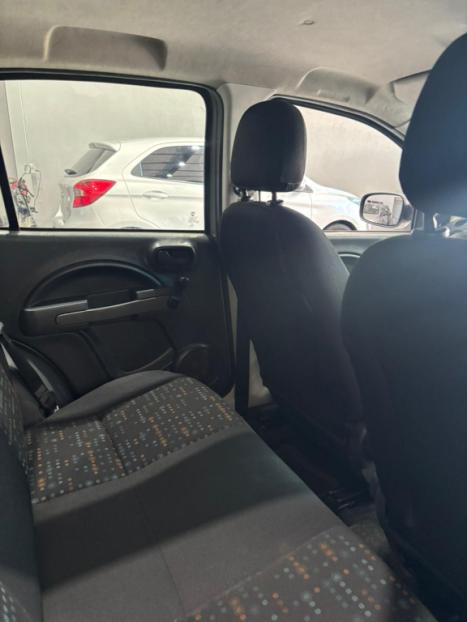 FIAT Uno 1.0 4P FLEX VIVACE, Foto 8