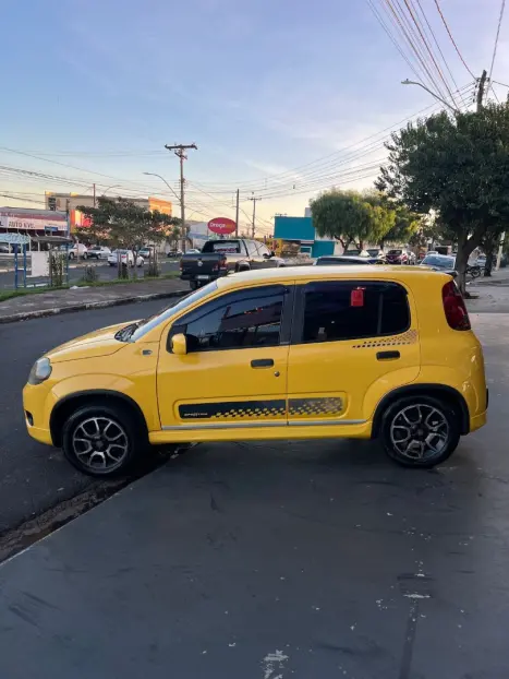 FIAT Uno 1.4 FLEX SPORTING, Foto 6