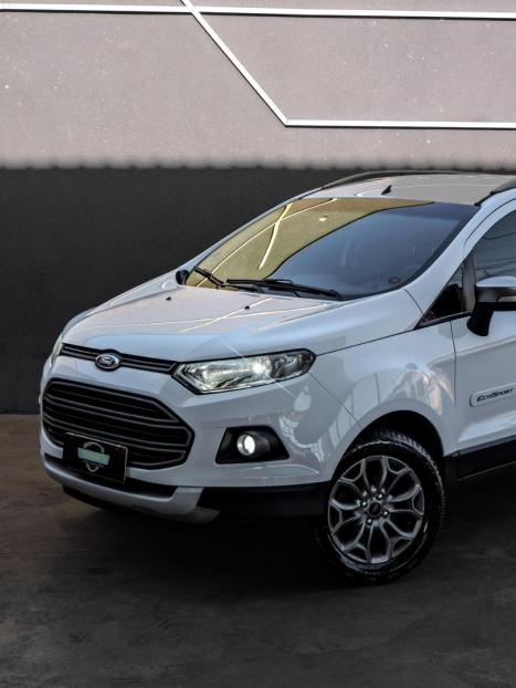 FORD Ecosport 1.6 4P FREESTYLE FLEX, Foto 2