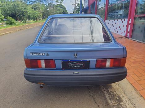 FORD Escort 1.6 L, Foto 6